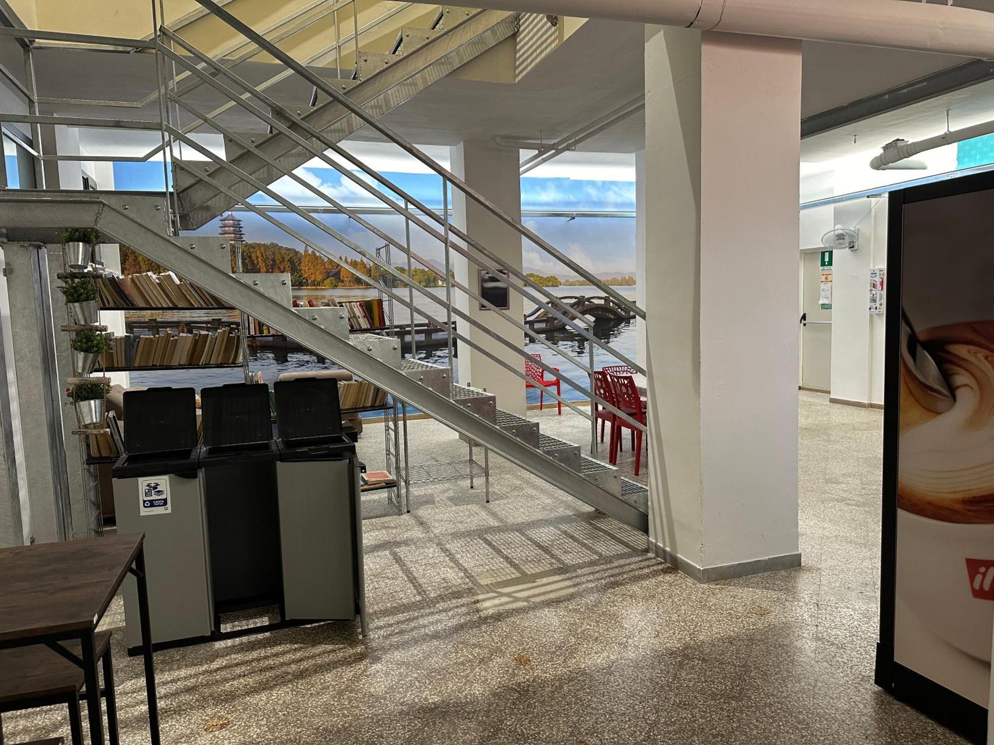 Cconforthotels Host Bari Centrale Exterior photo