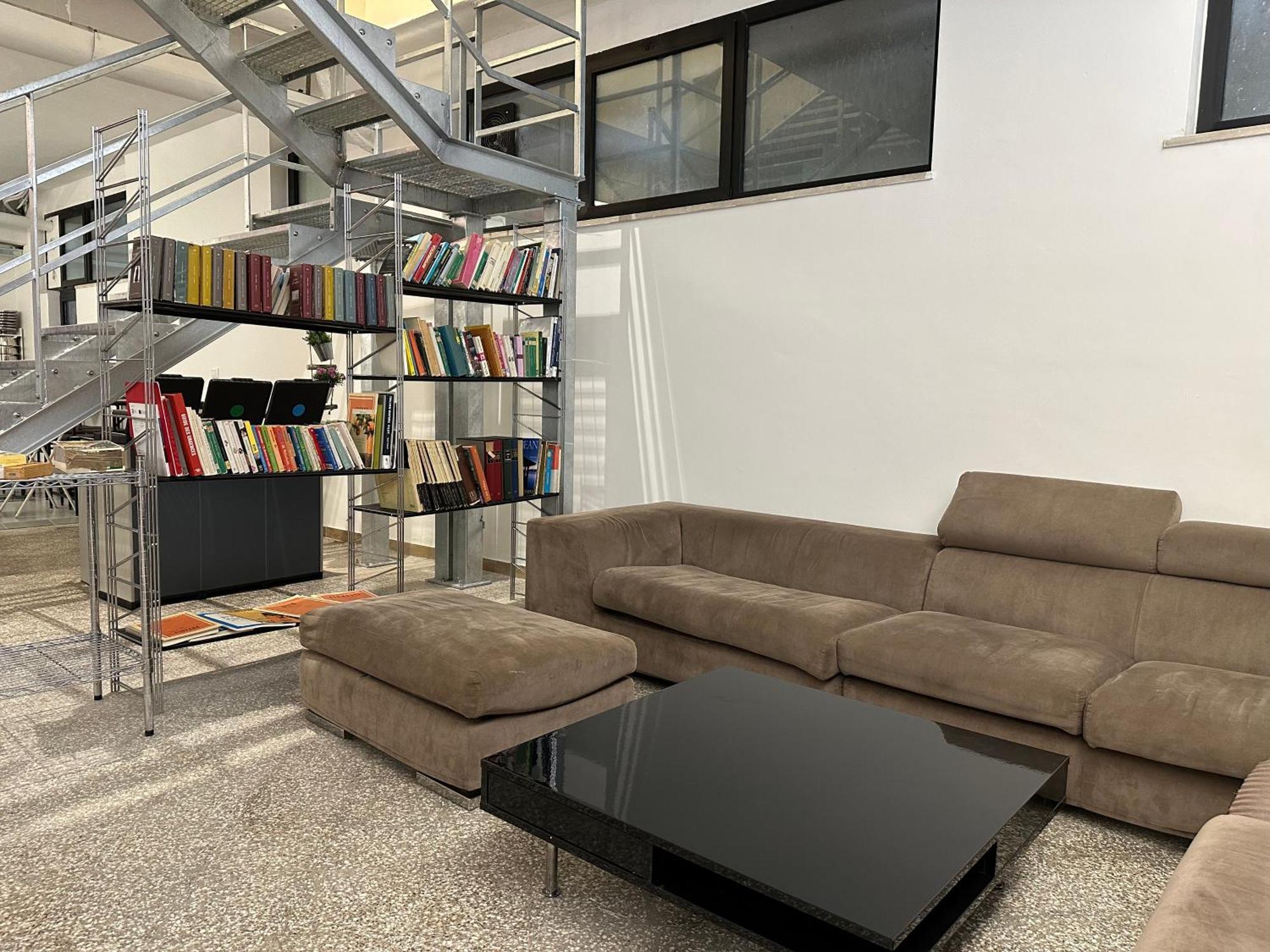 Cconforthotels Host Bari Centrale Exterior photo